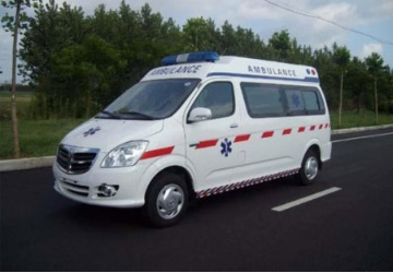 平乡县救护车租赁